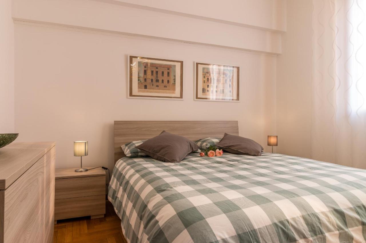 Basilica Sant'Antonio @100 Meters Apartment Падуа Екстериор снимка